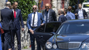 Parigi, 'no al cambio di regime in Iran con la forza'