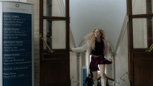 Trinca, in Illusione si ridà voce e corpo a una vittima