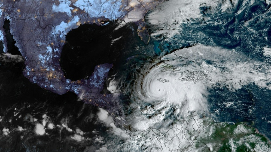 Jamaica teme destrucción masiva al acercarse gigantesco huracán Melissa