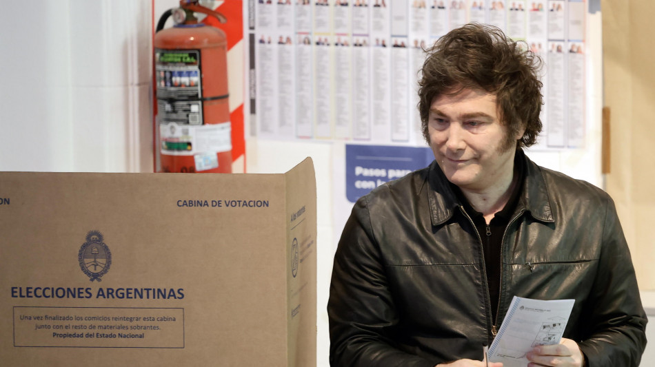 Argentina, urne chiuse col record negativo di affluenza