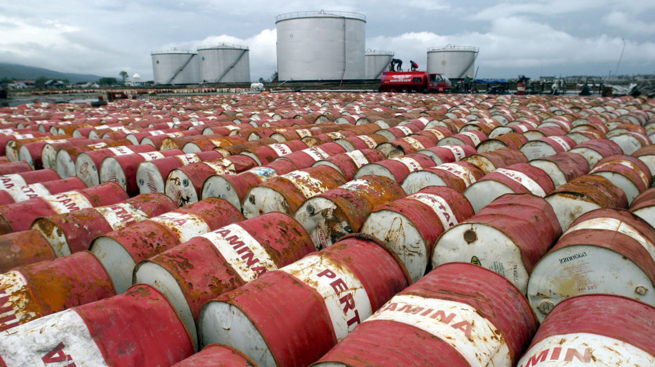 Il petrolio è in calo a New York a 62,67 dollari