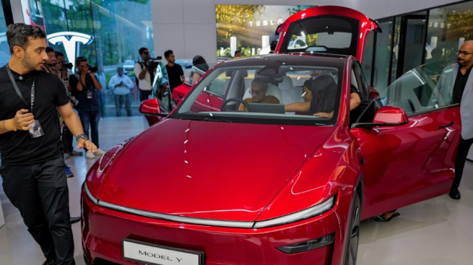 Tesla lance des versions meilleur marché des Model 3 et Model Y, Wall Street déçue