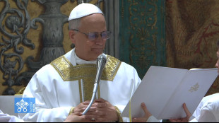 Papa, 'in molti contesti la fede è considerata una cosa assurda'