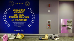 Câmara de Representantes vota por fim do 'shutdown' mais longo da história dos EUA