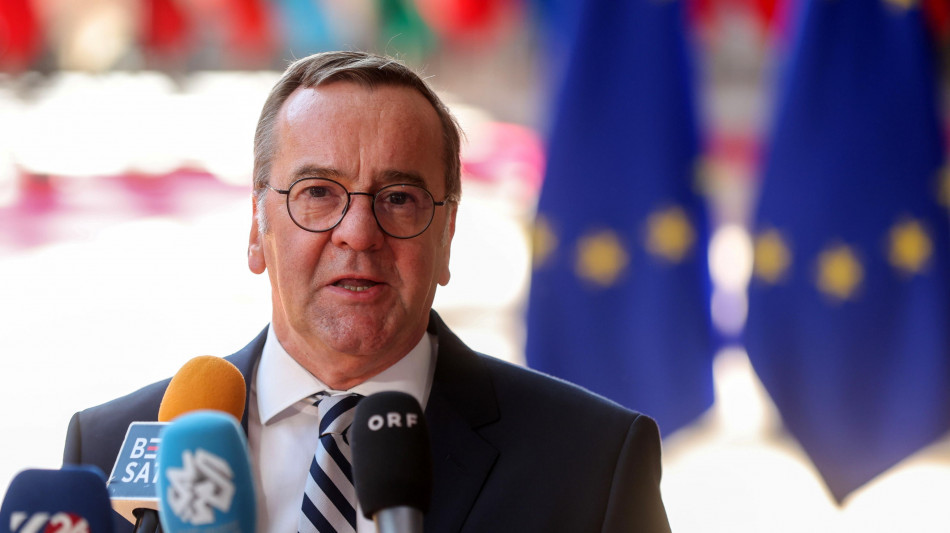 Germania, 'Putin sta prendendo tempo, ora più sanzioni'