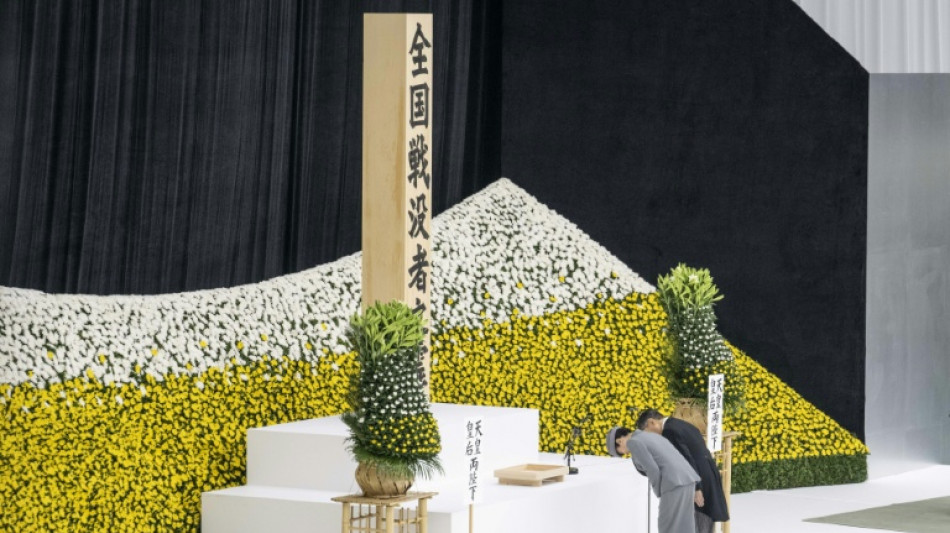 Japans Kaiser spricht 80 Jahre nach Kapitulation im Weltkrieg von "tiefer Reue"