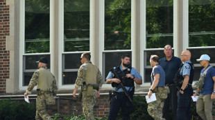 Atirador mata duas crianças e fere outras 17 pessoas em igreja nos EUA