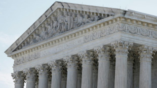 La Corte Suprema de EEUU evalúa los poderes presidenciales al retomar las sesiones
