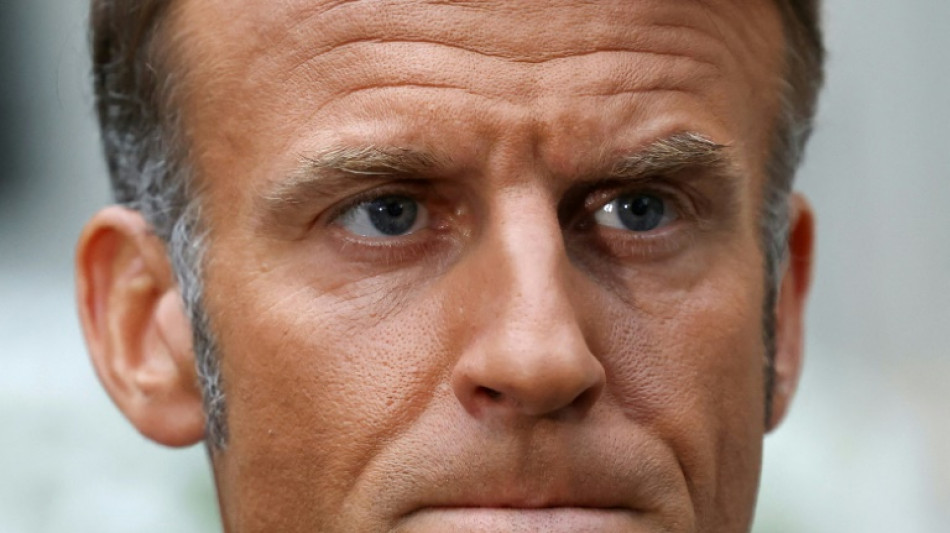 Embaixador dos EUA na França denuncia 'falta de ações' de Macron contra antissemitismo