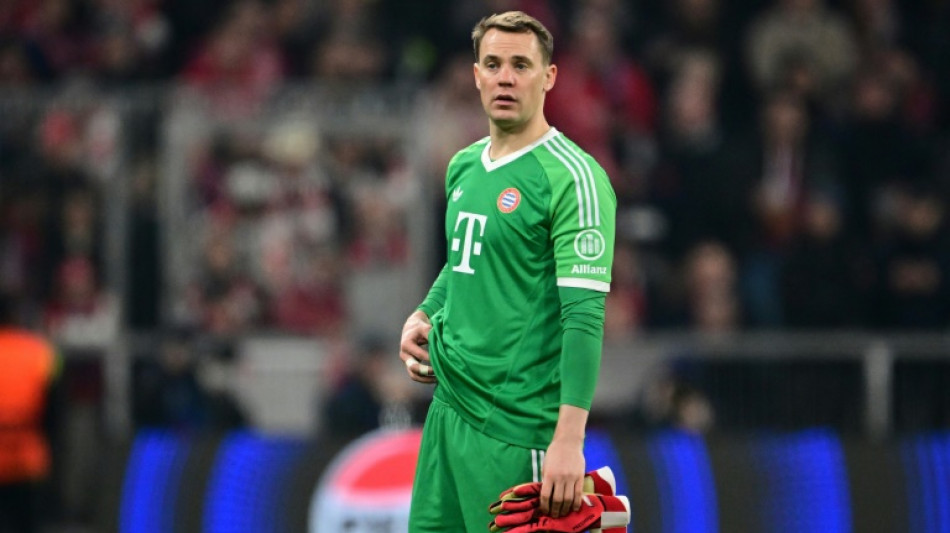 Neuer volta ao gol do Bayern após dois meses afastado por lesão
