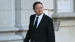 Procurador-geral da Espanha nega acusações no primeiro dia de julgamento