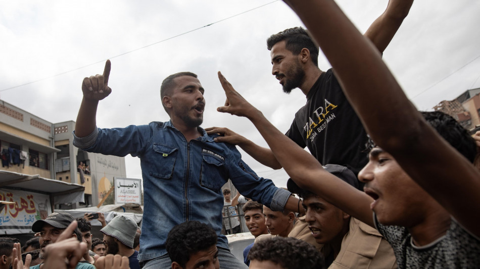 Israele, cessate il fuoco dopo 24 ore da riunione governo