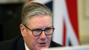 Royaume-Uni: un budget périlleux, sous la pression des marchés et de l'opinion