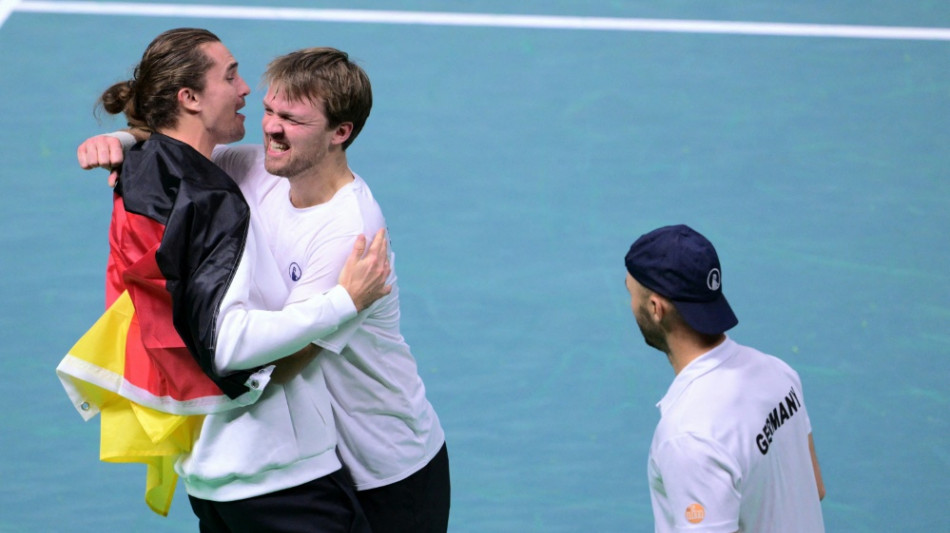 "Einfach nur froh": DTB-Team fällt glücklich ins Bett 