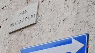 Borsa: Milano chiude in ribasso, -1,32%